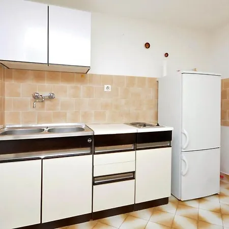 Apartamento By The Sea Basina, Hvar - 11817 *
